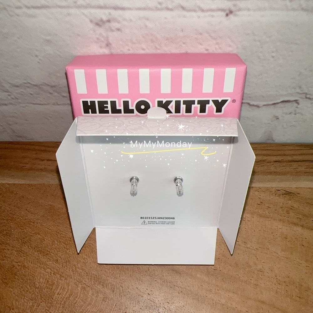 Hello Kitty Earrings Fine Silver Plated - Picture 2 of 2